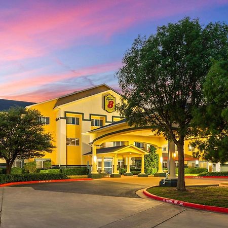 Super 8 By Wyndham Lubbock West Otel Dış mekan fotoğraf