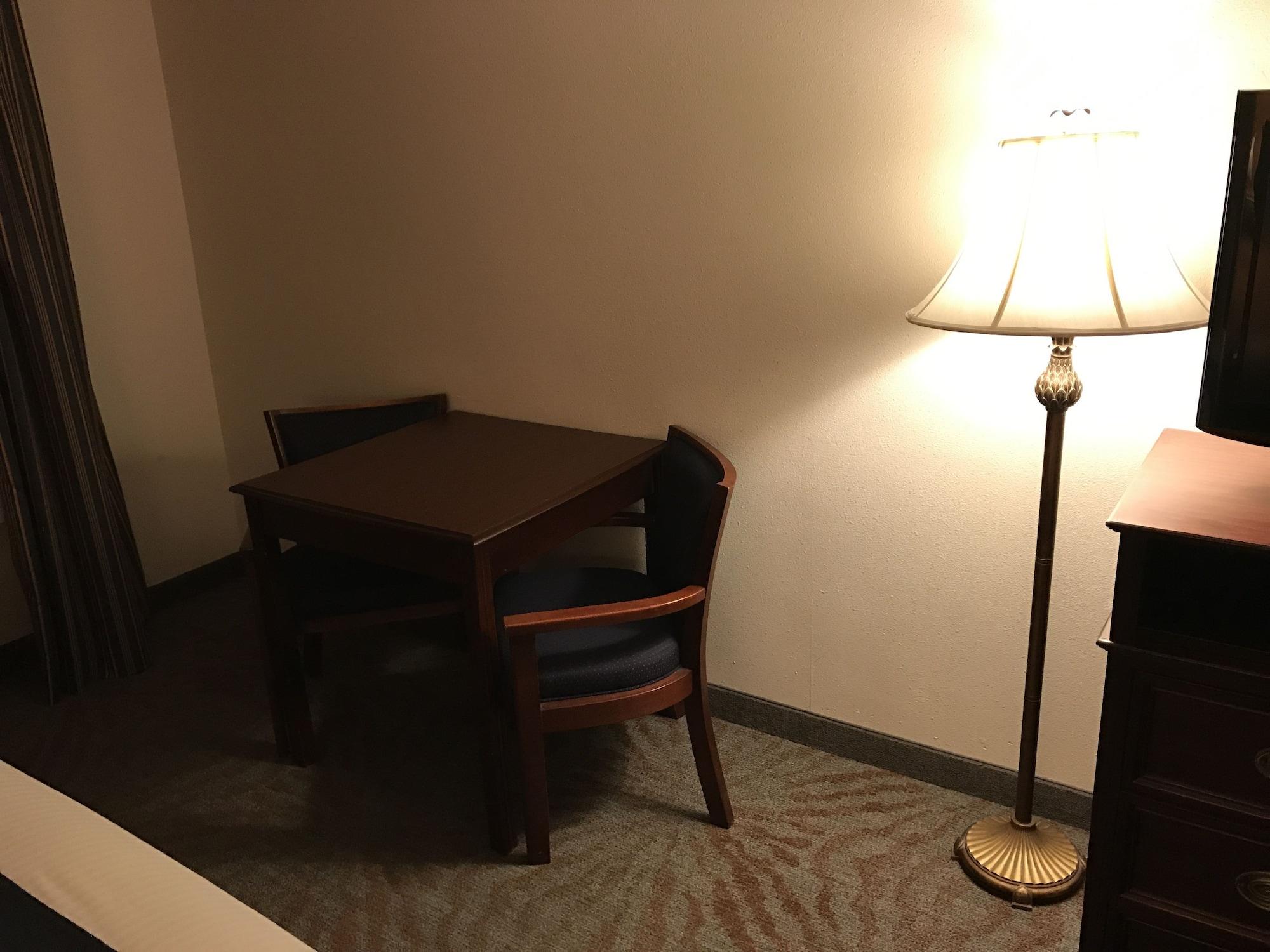 Super 8 By Wyndham Lubbock West Otel Dış mekan fotoğraf