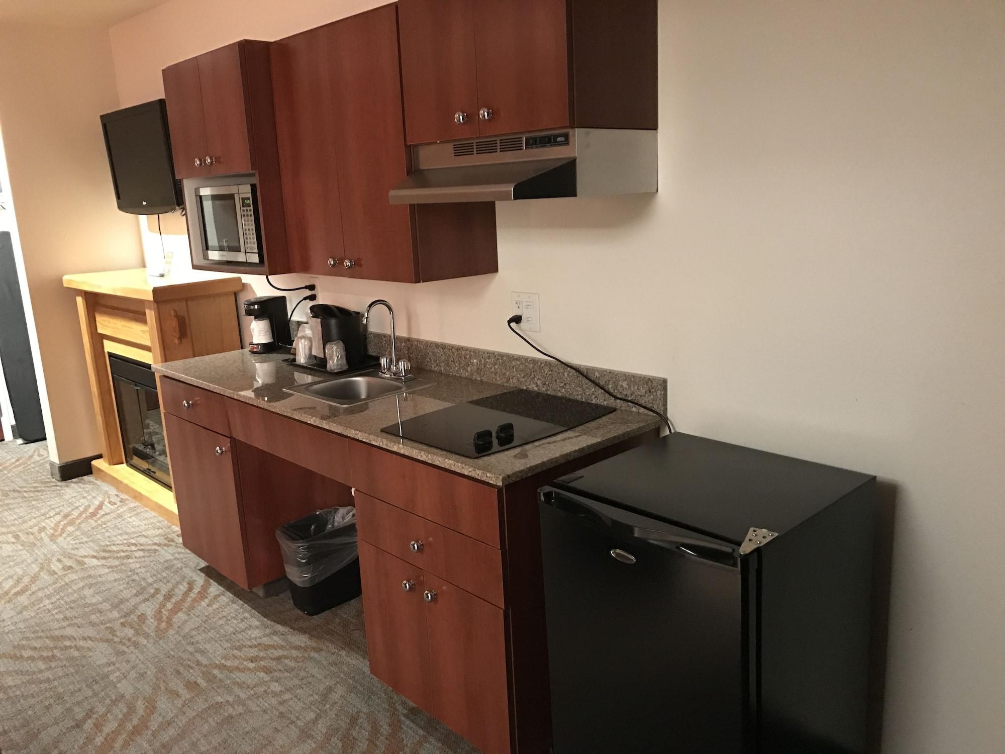 Super 8 By Wyndham Lubbock West Otel Dış mekan fotoğraf