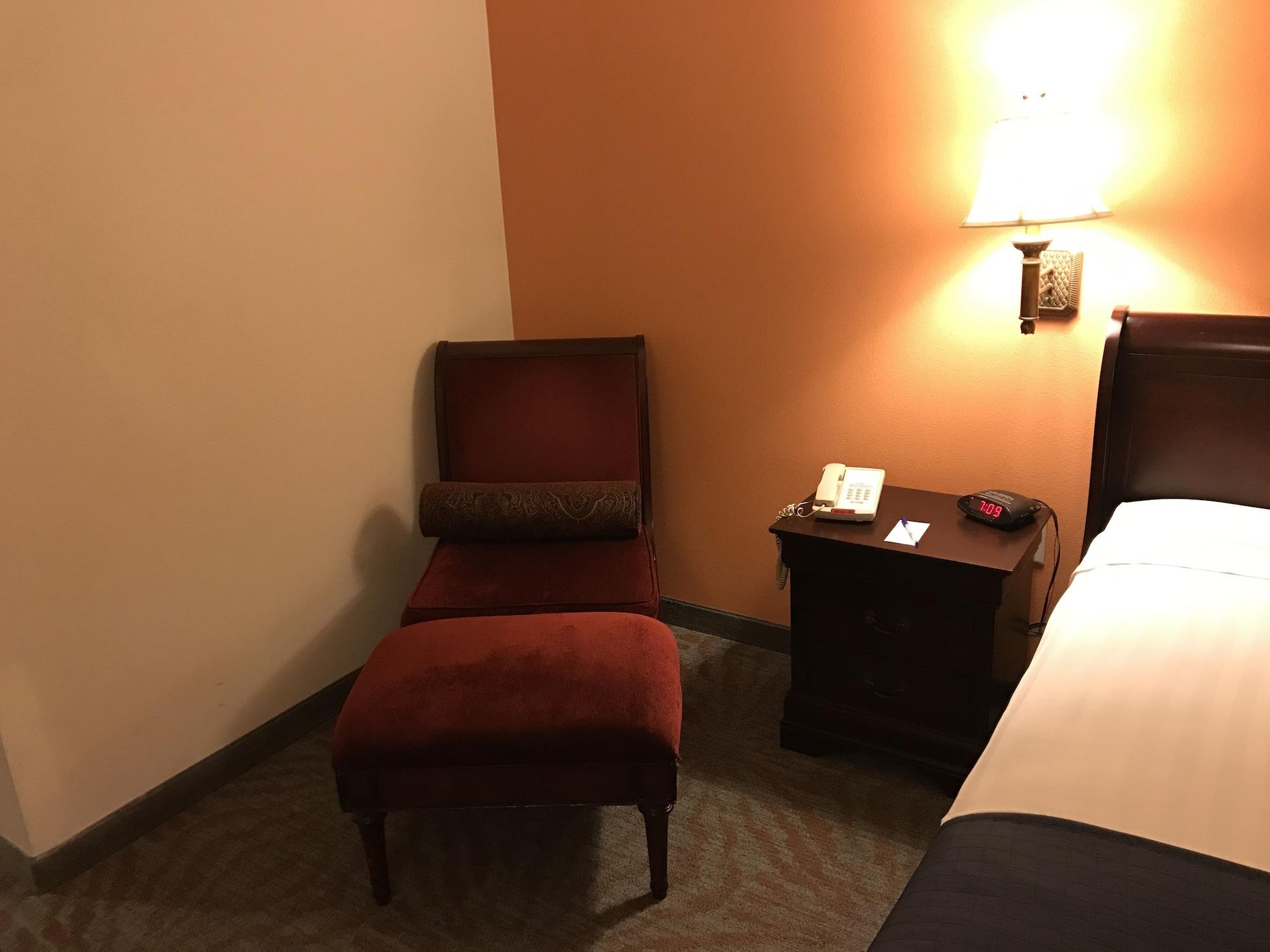 Super 8 By Wyndham Lubbock West Otel Dış mekan fotoğraf