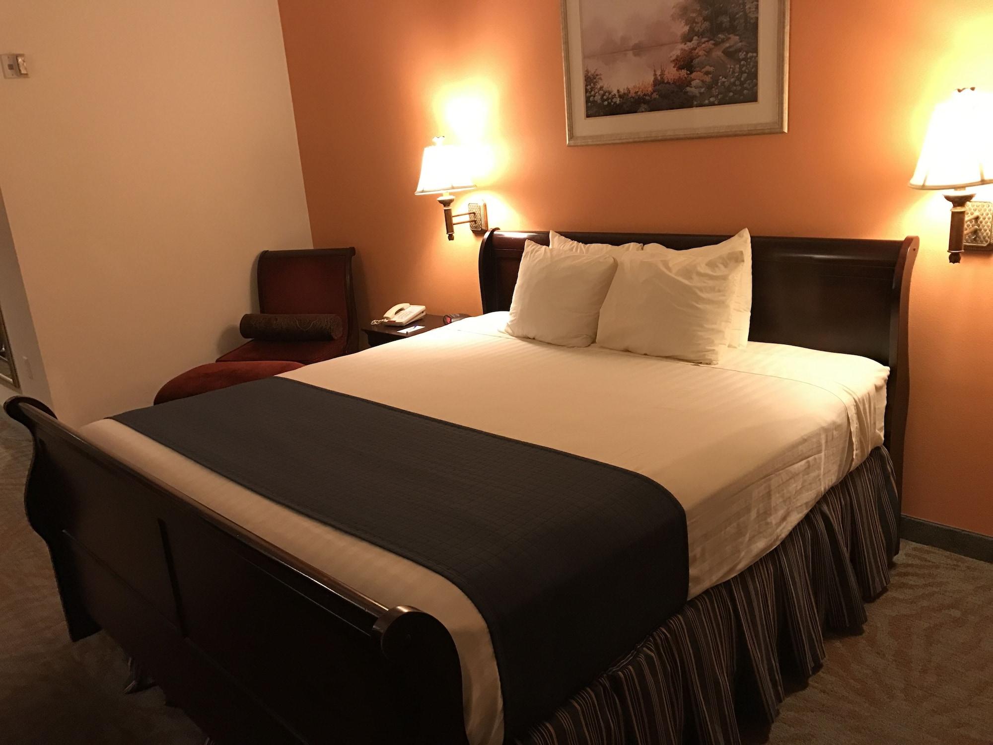 Super 8 By Wyndham Lubbock West Otel Dış mekan fotoğraf