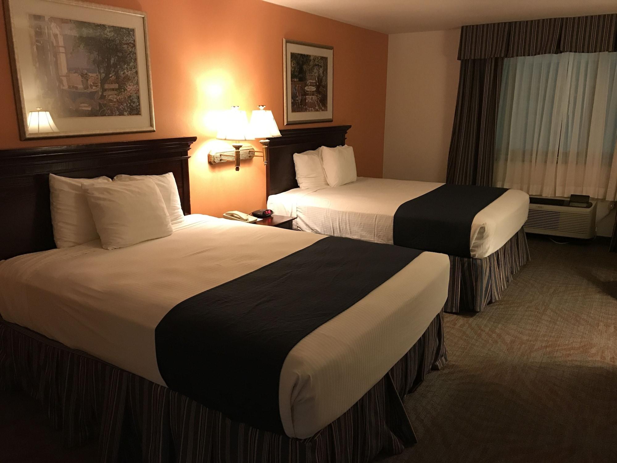 Super 8 By Wyndham Lubbock West Otel Dış mekan fotoğraf