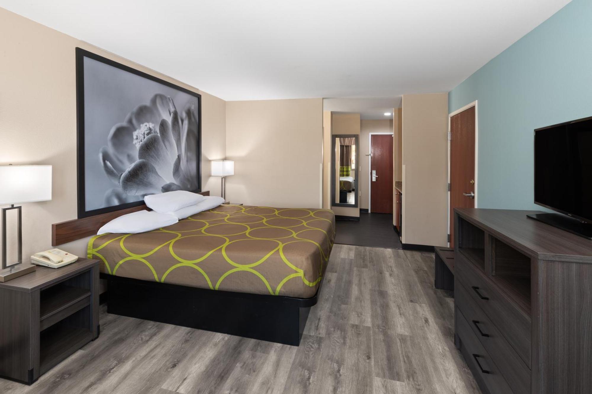 Super 8 By Wyndham Lubbock West Otel Dış mekan fotoğraf