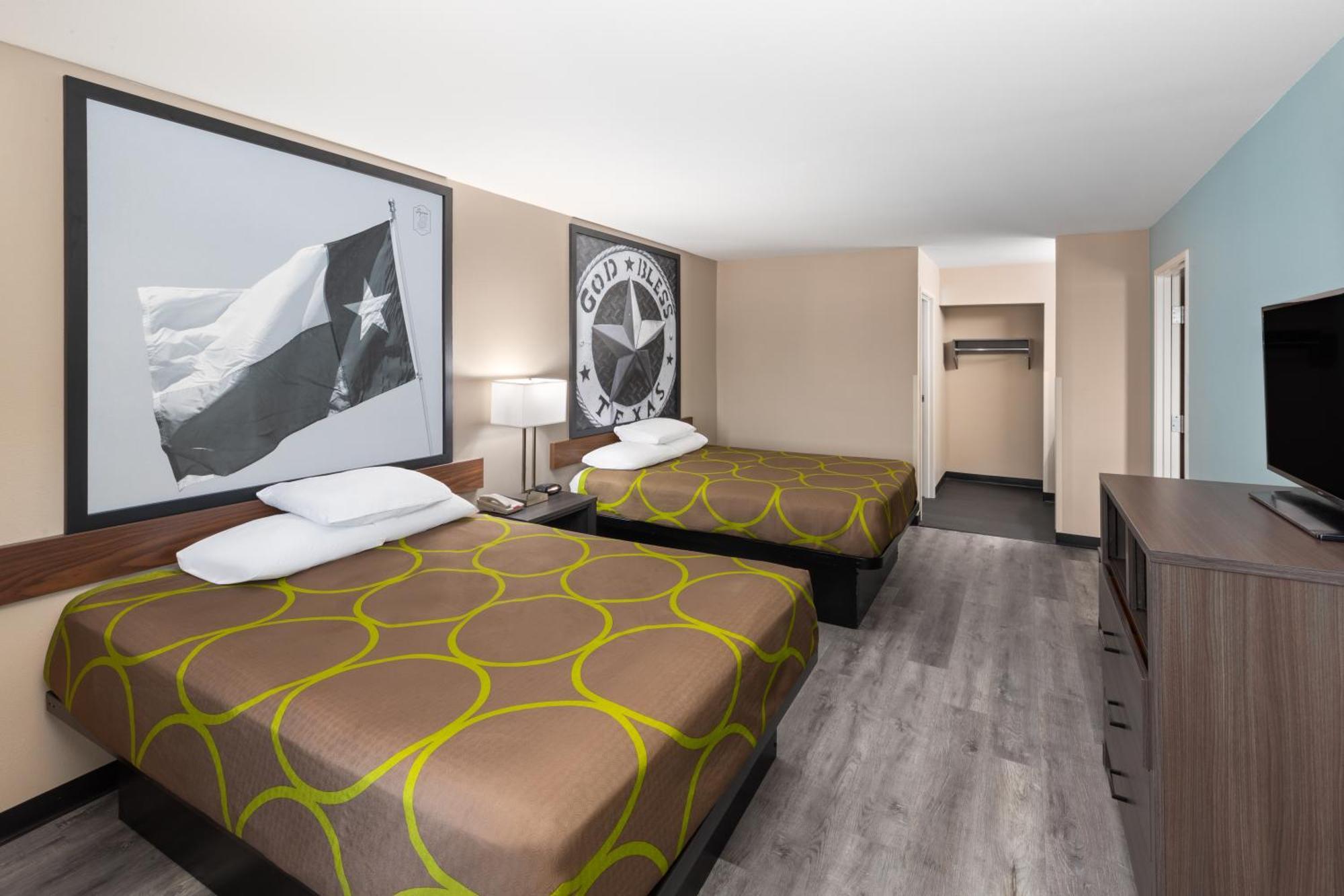 Super 8 By Wyndham Lubbock West Otel Dış mekan fotoğraf