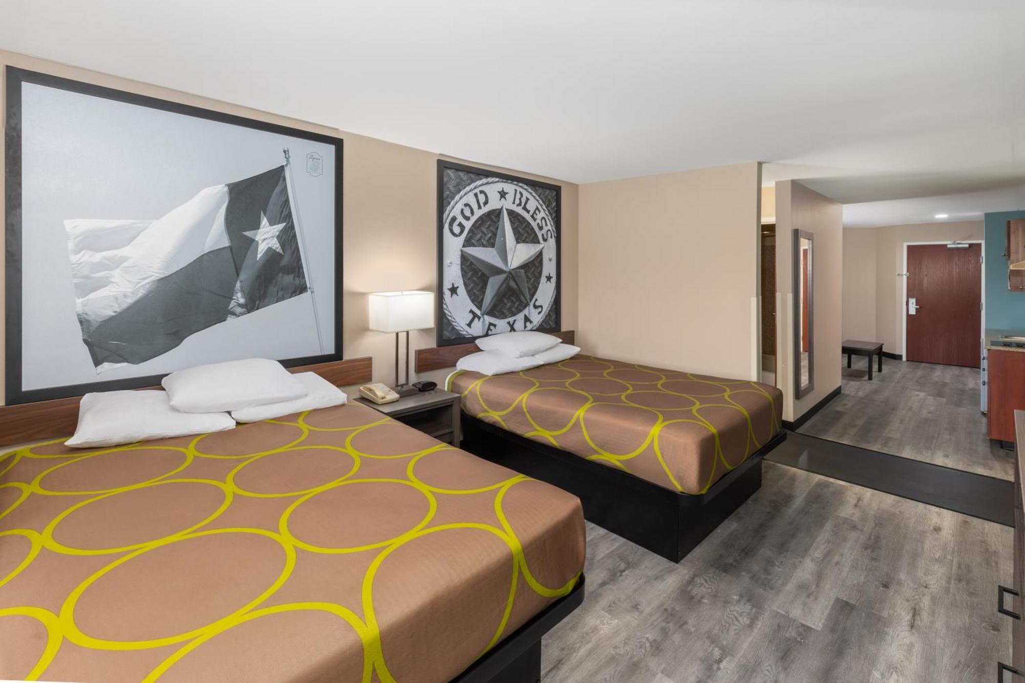 Super 8 By Wyndham Lubbock West Otel Dış mekan fotoğraf